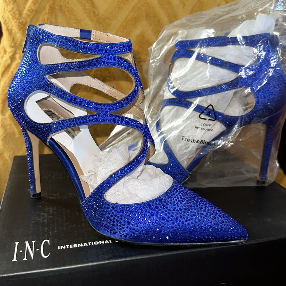 Heels I-N-C International Concepts - Picture 3 of 11